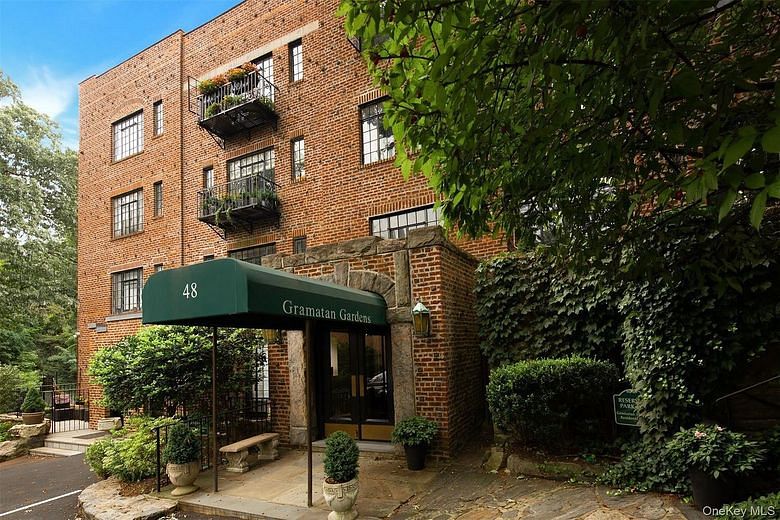 48 Sagamore Road #30