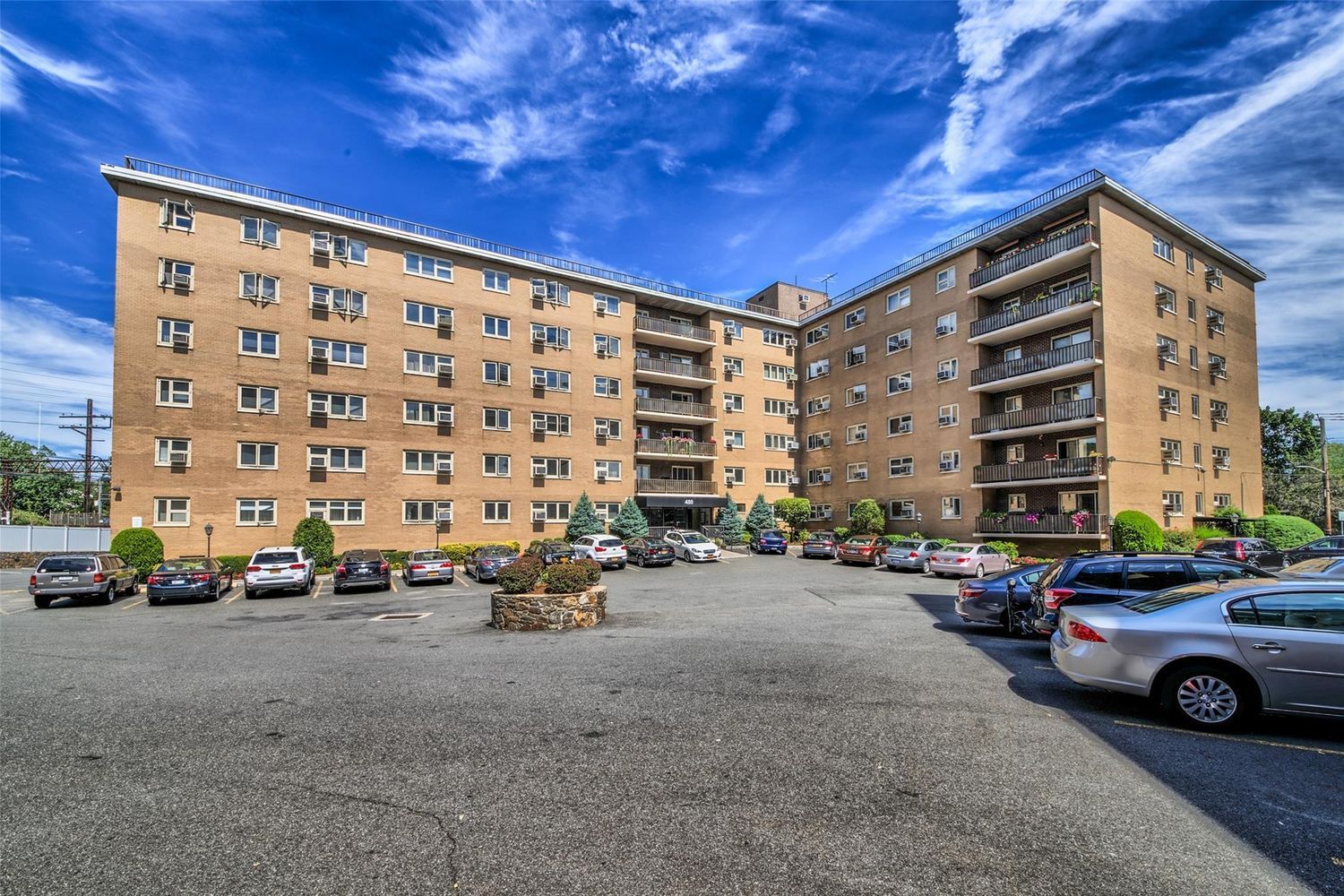 Image 1 of 19 for 480 Halstead Avenue #3H in Westchester, Harrison, NY, 10528
