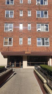 Image 1 of 16 for 480 Riverdale Avenue #4L in Westchester, Yonkers, NY, 10705