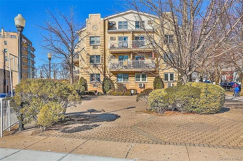 4808 Bedford Avenue #1A