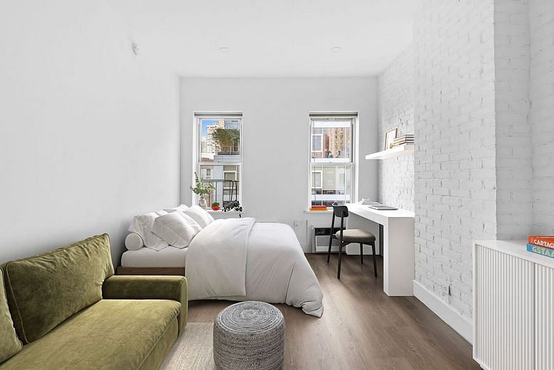 482 East 74th Street #5B