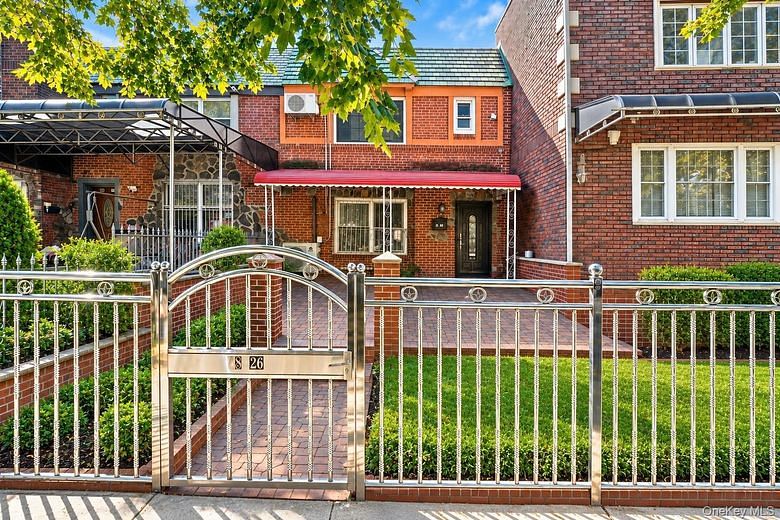 4826 63rd Street