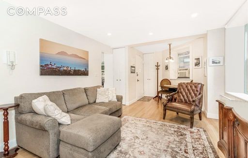Image 1 of 11 for 61 East 77th Street #5F in Manhattan, New York, NY, 10075