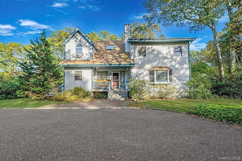 484 Brookhaven Avenue