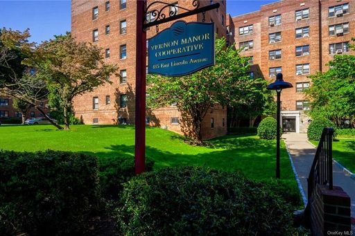 Image 1 of 9 for 485 E Lincoln Avenue #118 in Westchester, Mount Vernon, NY, 10552