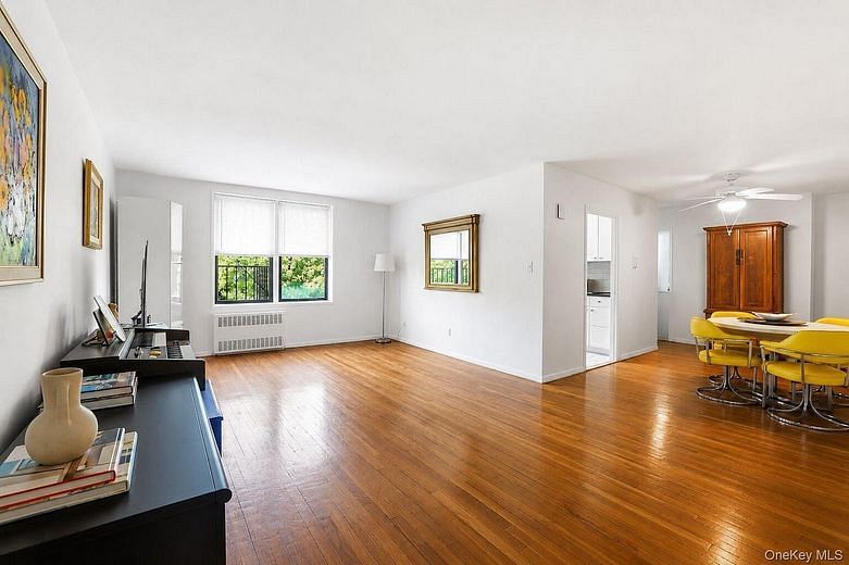 488 Ocean Parkway #3B