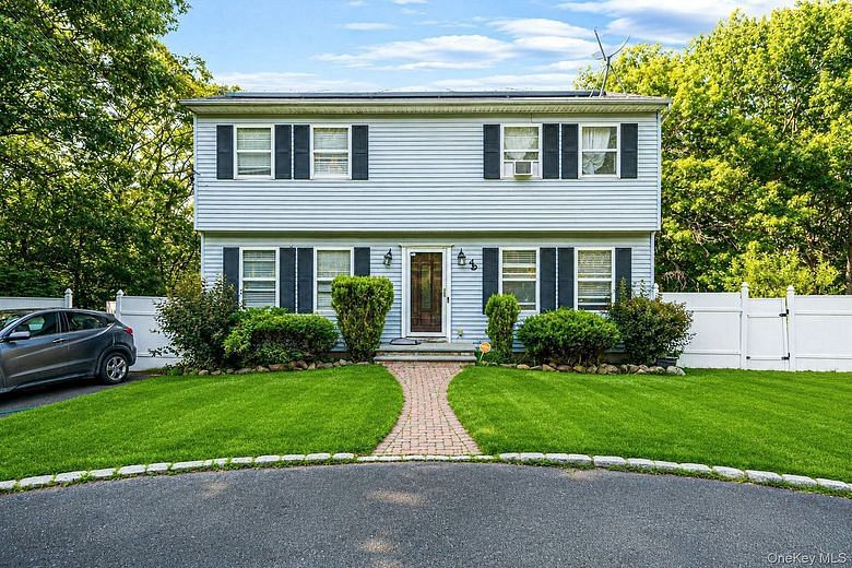 49 Barbara Lane