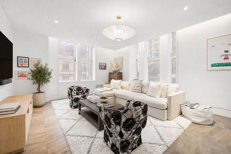 49 Chambers Street #5E