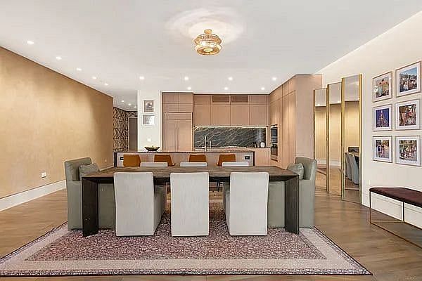 49 Chambers Street #8E