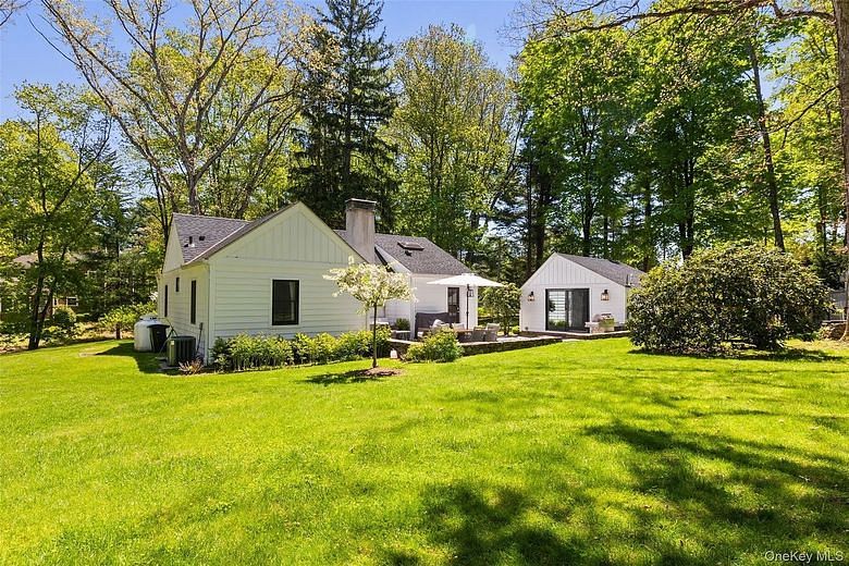49 Clinton Road