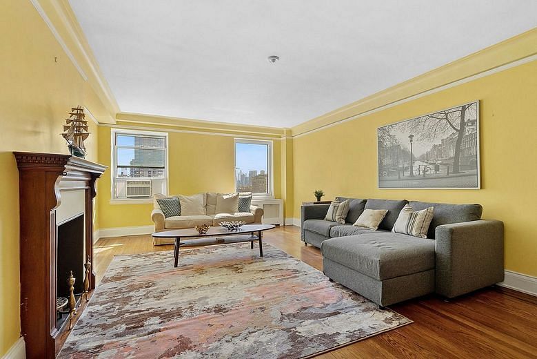 49 East 96th Street #16C