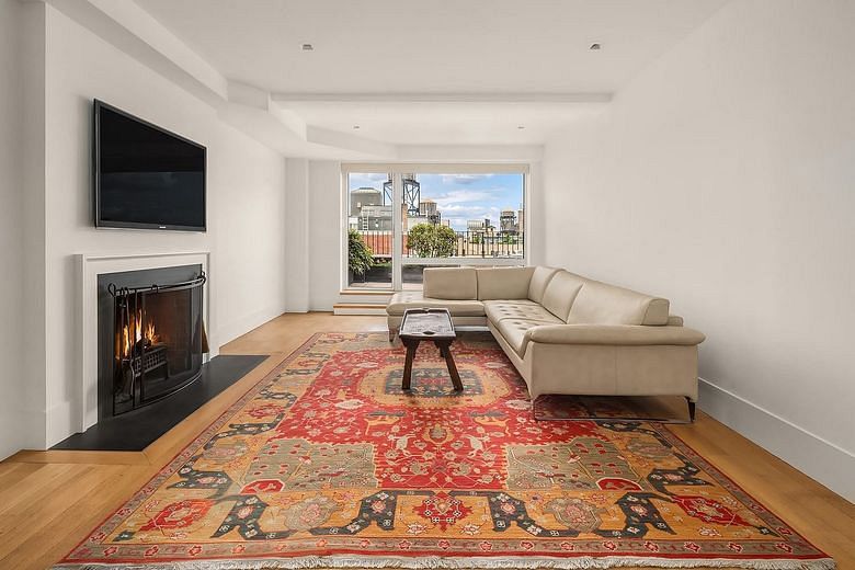 49 East 96th Street #17A