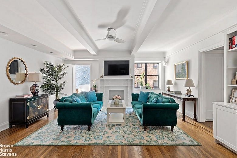 49 East 96th Street #4B