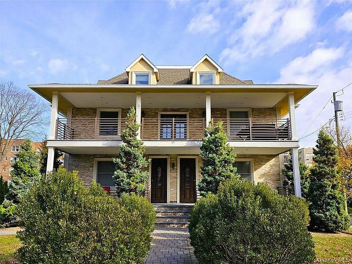 49 Greenridge Avenue