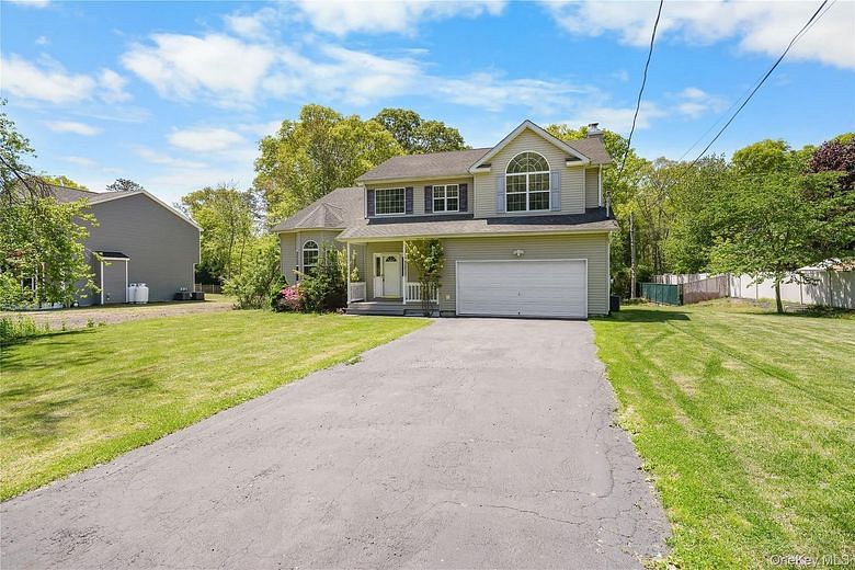 49 Kingsland Avenue