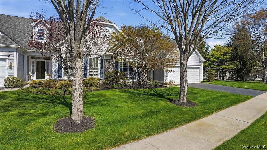 49 Samantha Circle #49