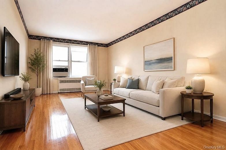 491 Riverdale Avenue #5A