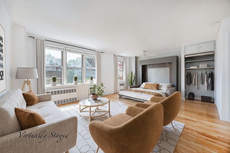 495 East 7th Street #2B