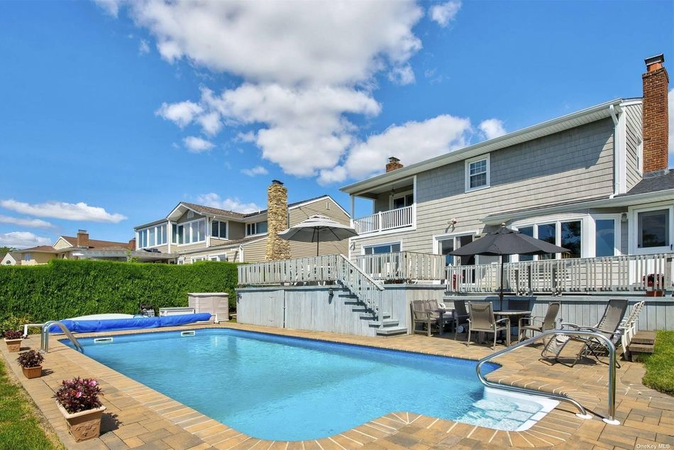 Image 1 of 36 for 284 Bayview Avenue in Long Island, Massapequa, NY, 11758