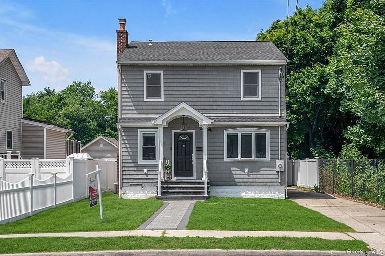 498 Farmers Avenue