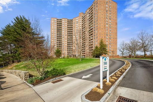 Image 1 of 30 for 5900 Arlington Avenue #5H in Bronx, NY, 10471