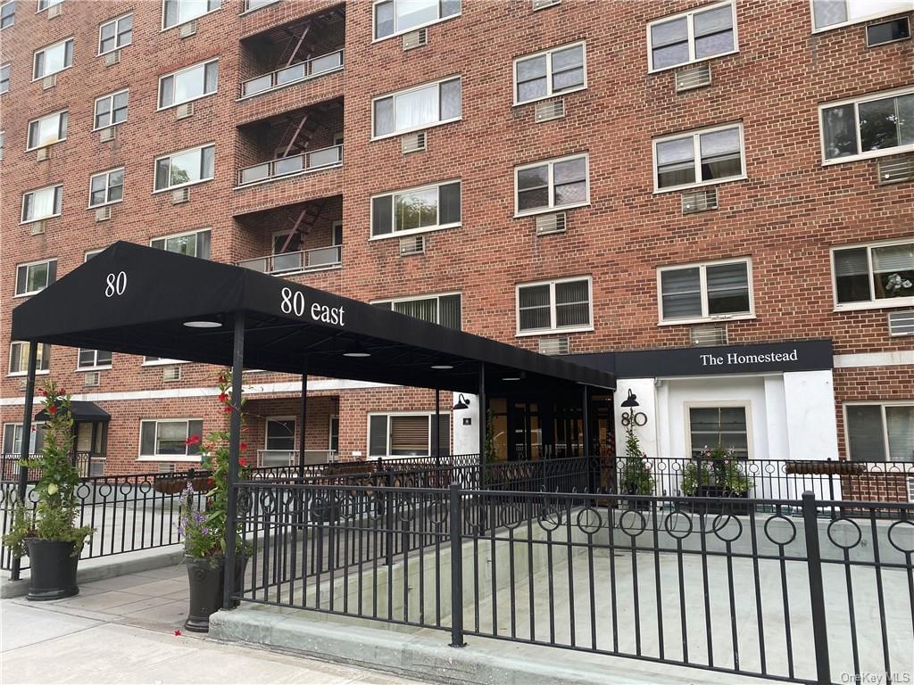 80 E Hartsdale Avenue #301 in Westchester, Hartsdale, NY 10530