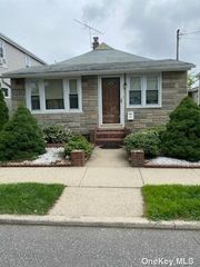 Image 1 of 22 for 55 Mckee Street in Long Island, Floral Park, NY, 11001