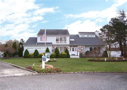 Image 1 of 10 for 12 Deering Court in Long Island, Medford, NY, 11763