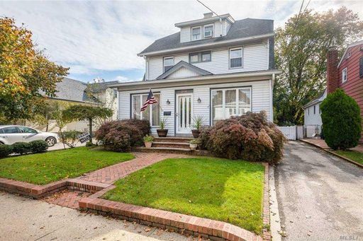 Image 1 of 19 for 316 Broadway in Long Island, Lynbrook, NY, 11563