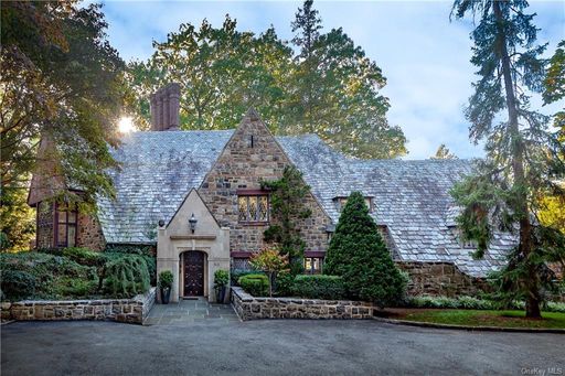 Image 1 of 27 for 3 Elm Rock Road in Westchester, Bronxville, NY, 10708