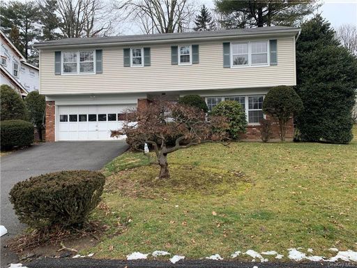 Image 1 of 21 for 4 Loewen Court in Westchester, Rye, NY, 10580