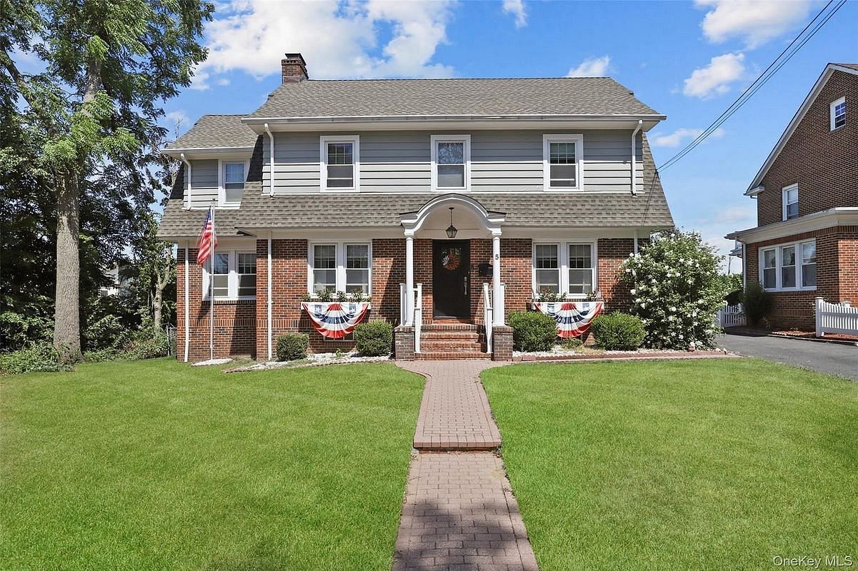 Image 1 of 34 for 5 Cedar Place in Westchester, Ossining, NY, 10562