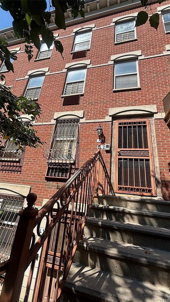 5 E 117th Street