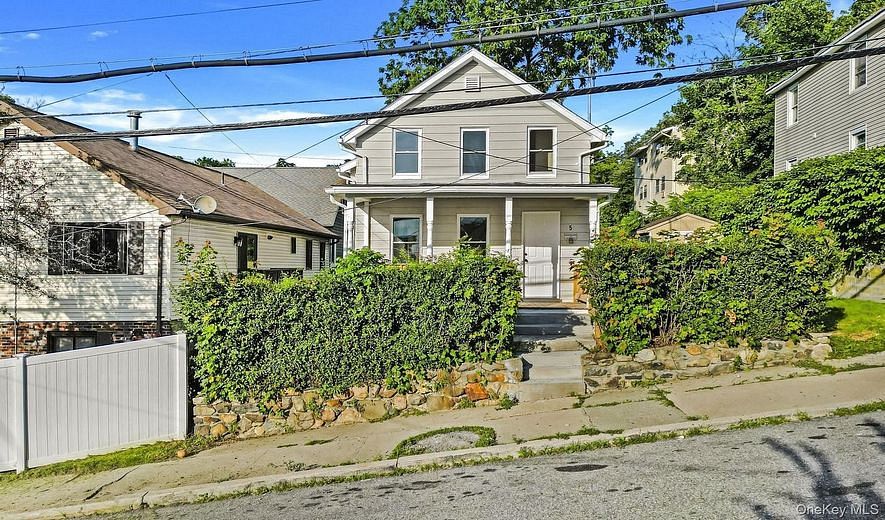 5 Grant Avenue