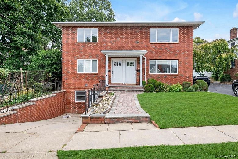 5 Linwood Road N