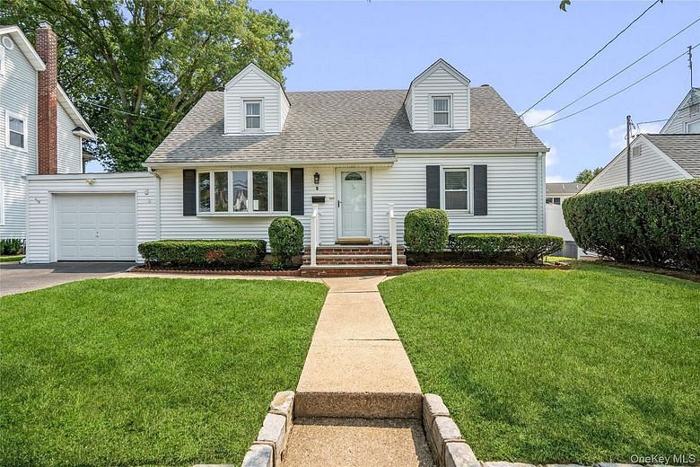 5 Mayfair Lane