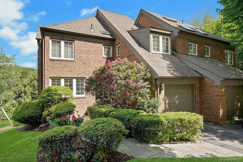 5 Mill Court