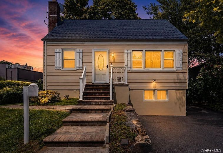 5 N Perkins Avenue