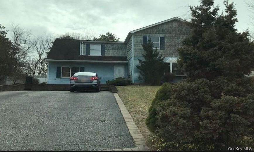 5 Norway Pine Drive