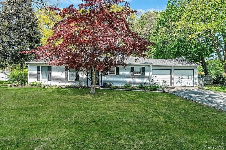 5 Oakwood Avenue