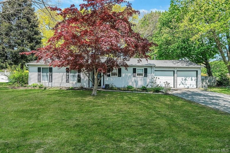 5 Oakwood Avenue