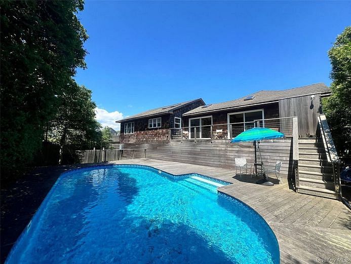 5 Ocean Bay Boulevard