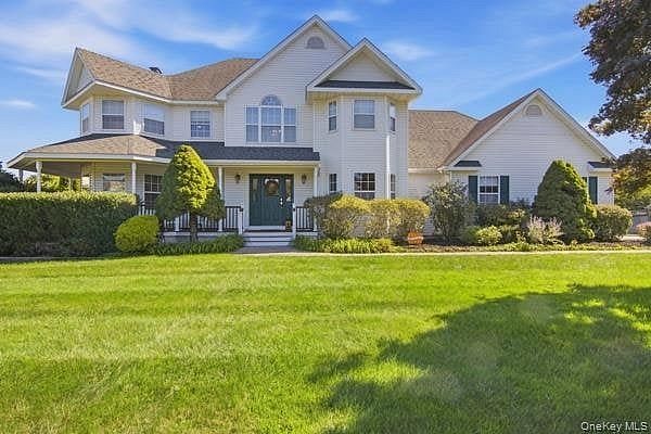 5 Old Neck Court