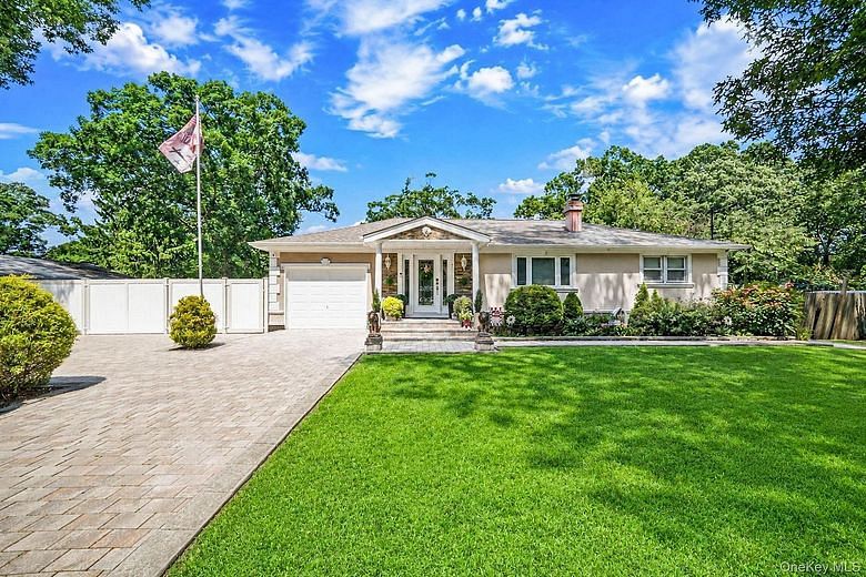 5 Overlook Drive