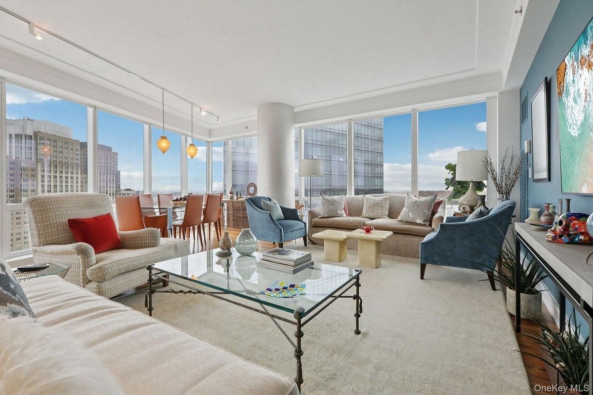 Image 1 of 29 for 5 Renaissance Square #27G in Westchester, White Plains, NY, 10601