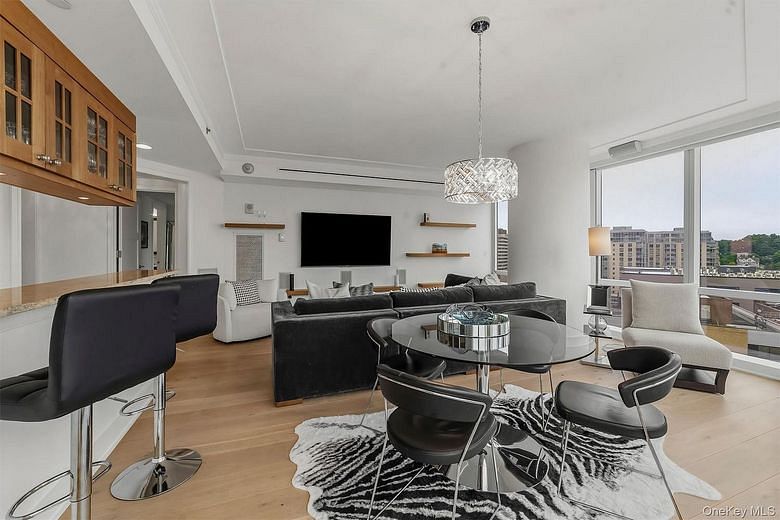 5 Renaissance Square #9A