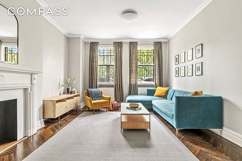 5 Riverside Drive #1C