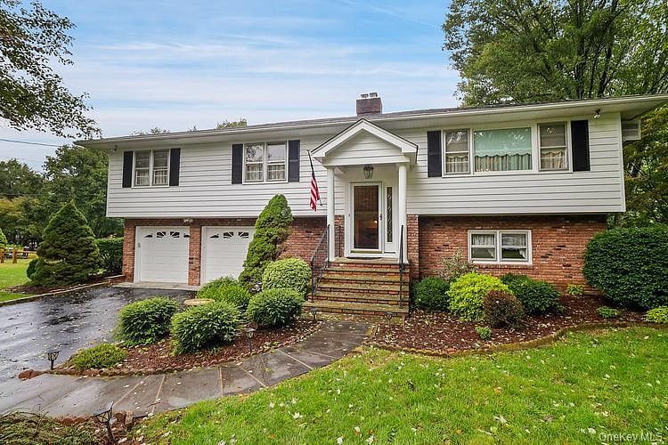 5 Susan Drive