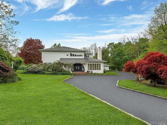 5 Woodfield Lane