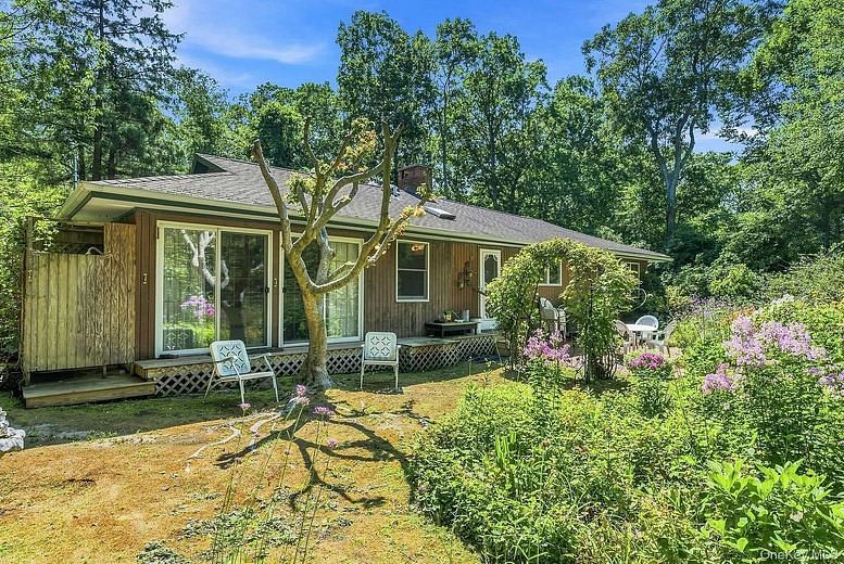 50 Barnes Hole Road